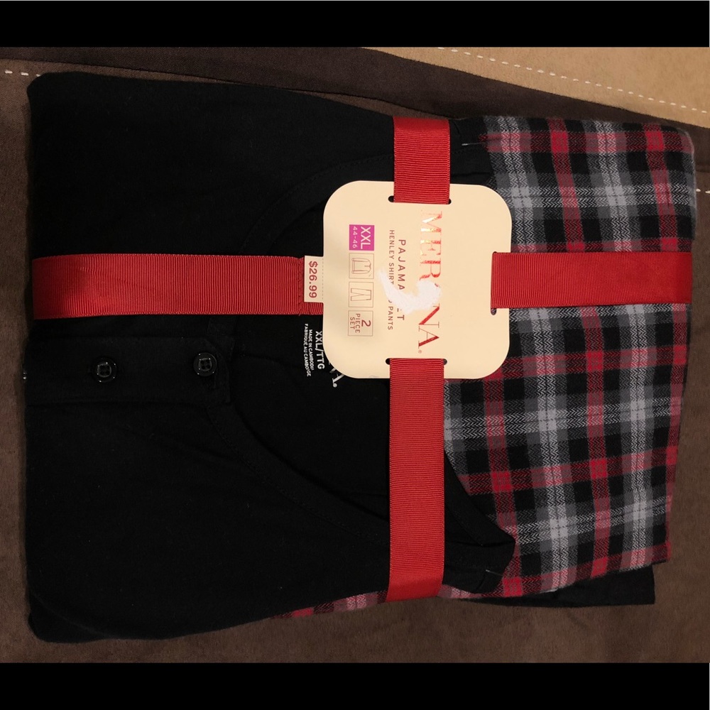 Men’s Henley pajama set